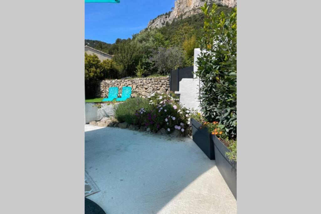 Maison Avec Jardin, Parking Entre Et Montagne Holiday home