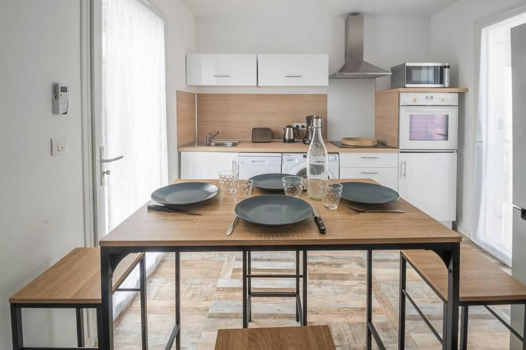 Maison Avec Jardin, Parking Entre Et Montagne Holiday home *