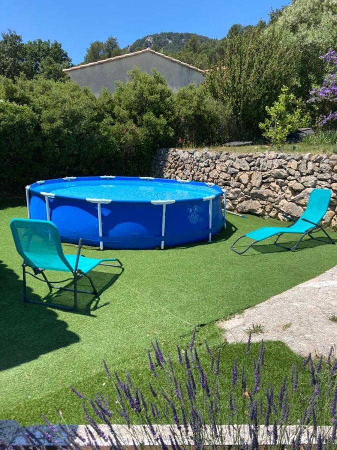 Maison Avec Jardin, Parking Entre Et Montagne Holiday home Le Revest-le-Eaux